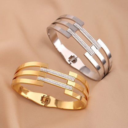 Hollow out Bracelet Stainless Steel Female Style Bracelet Geometric Circle Hollow out Handpiece